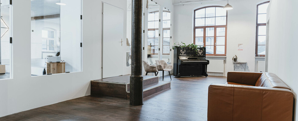 Nutze die Räumlichkeiten unseres Diamonds Dance Loft für Dein Projekt!