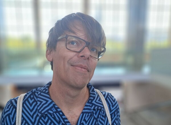 Lesungen für Kinder (16 Uhr) und Erwachsene (18 Uhr) mit Markus Köhle