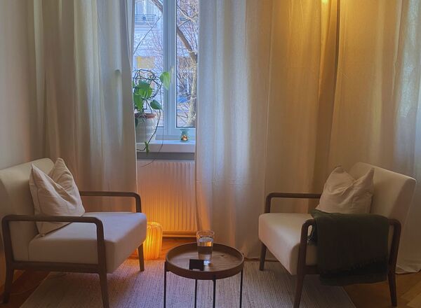 Gemeinschaftspraxis im 2. Bezirk (Stuwerviertel) - Praxisräume für Körperarbeit & Beratung