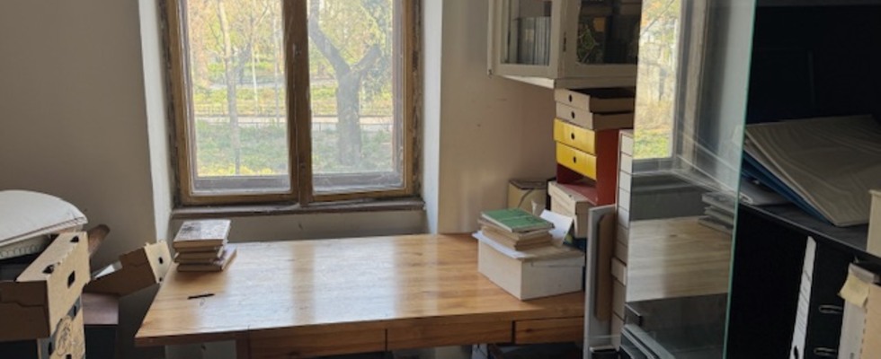 Vermiete Schreibtischarbeitsplatz (Büro oder Werkstatt