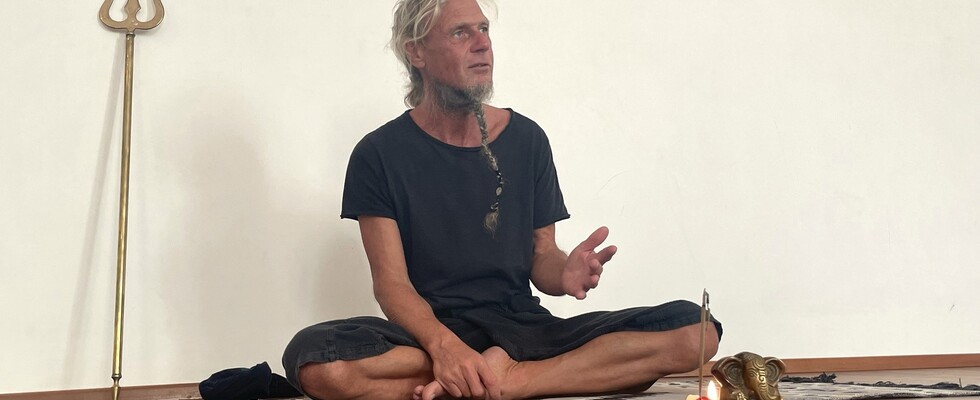 Deep Dive into traditional Kundalini Yoga