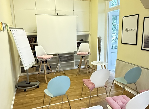 Raum zu vermieten – ideal für Yoga, Workshops oder kreative Projekte!