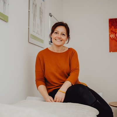 Kinesiologie, Strömen, psychosoziale Beraterin (in Ausbildung unter Supervision)