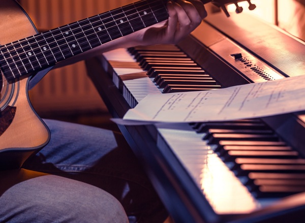 Liedermacher-Werkstatt: Austropop und Wienerlied