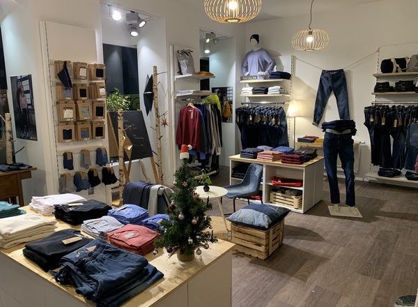 Großer Lagerabverkauf 20-50% bei TORLAND