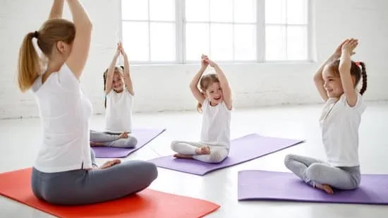 Yoga für Kinder, Familien & Frauen  – Foto 1