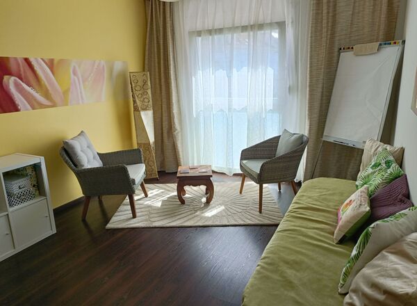 Vermiete Beratungsraum/ Behandlungsraum