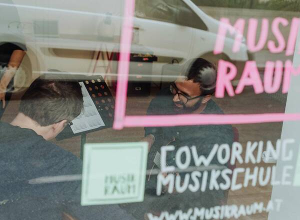 MUSIK RAUM