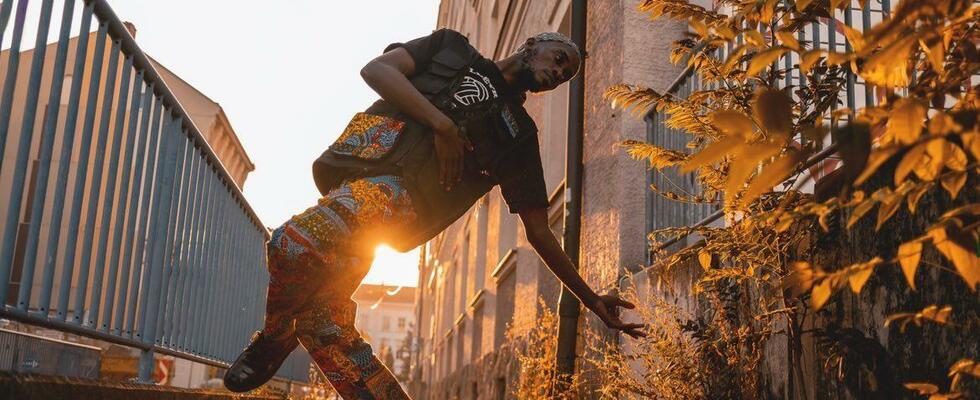 HIP HOP mit Man with the scarf