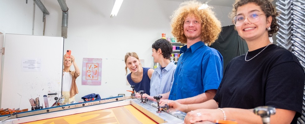 Dream big, print big. Sichern wir die Zukunft der Viadukt Siebdruckwerkstatt