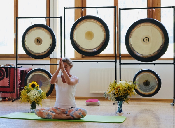 San Yoga mit Sandra Zerbs