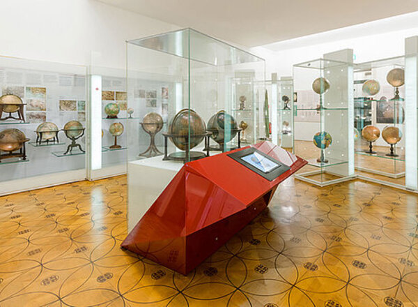 Führung durch das Globenmuseum