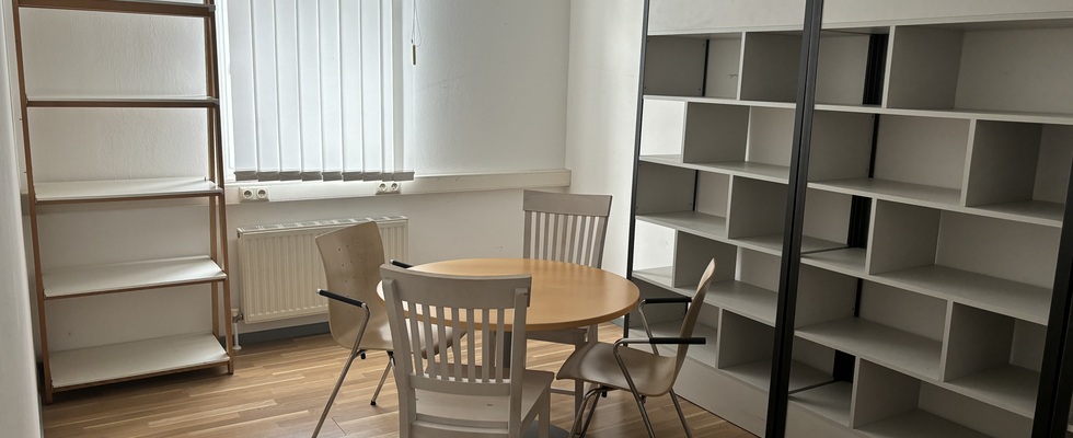 Helles Büro für produktives Arbeiten in angenehmer Atmosphäre!