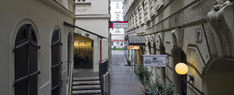 Theater Drachengasse / Bar  & Co
