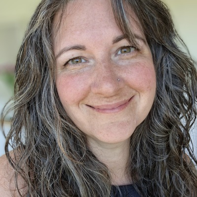 Craniosacrale Körperarbeit, Öle-Anwendungen, Körperorientierte Begleitung, Räuchernn