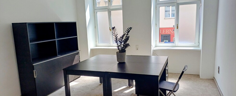 BÜROPLATZ in 1150  zu vermieten