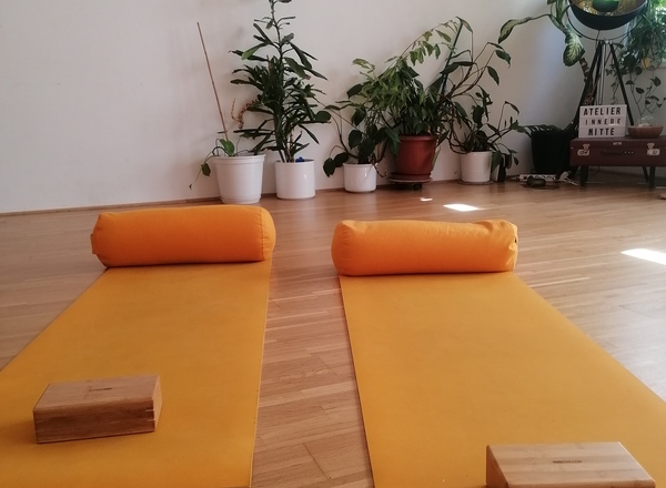 Tanz & Yoga *bring a friend for free*