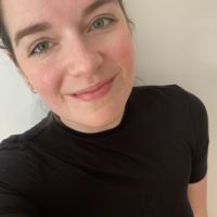 Vermiete freundliches und großes Pilates-Studio zur regelmäßigen Einmietung