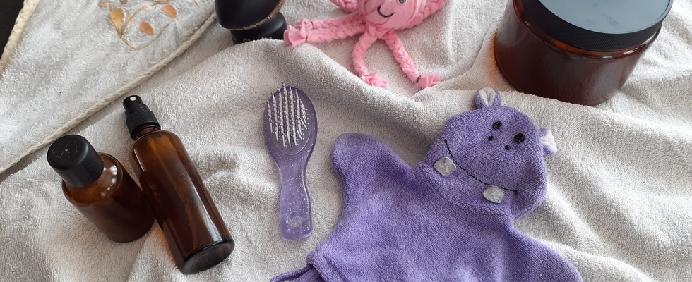 NATÜRLICHE BABYPFLEGE 