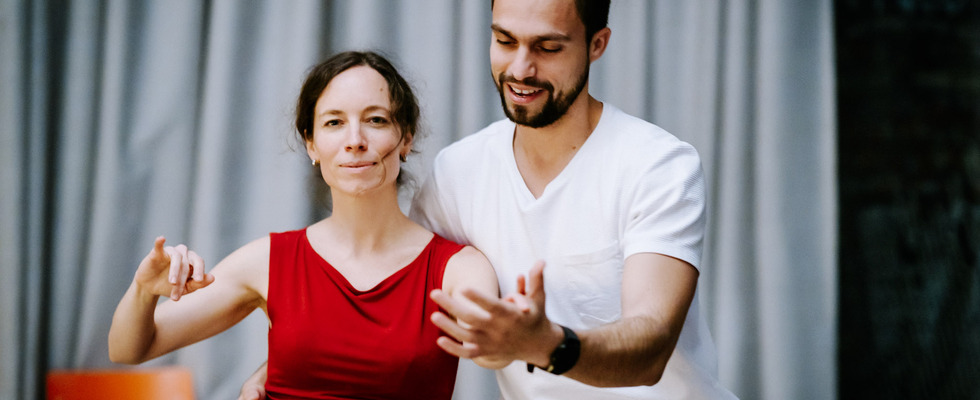Schnupperstunde Salsa & Bachata Basic 1-2