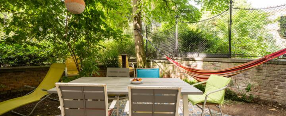 Vermiete zur Mitbenutzung ruhigen Praxisraum mit Garten