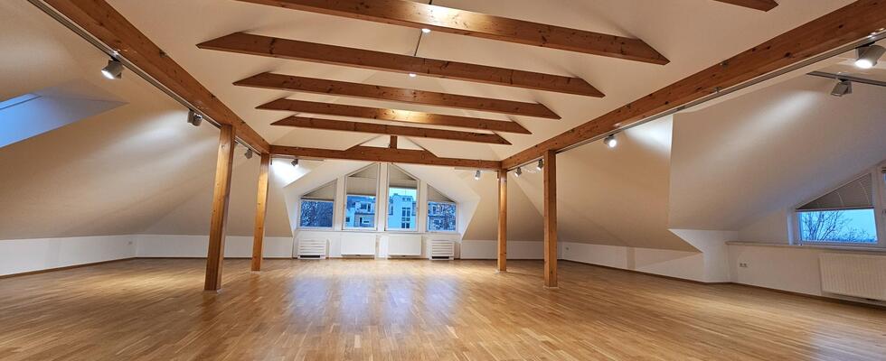 110 m2 Bewegungsraum und Therapieraum zur Mitbenutzung