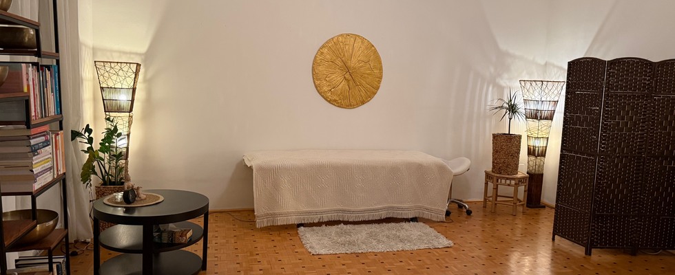 Wunderschöner, 25 m2, heller, ruhiger Praxisraum zur Mitbenützung 