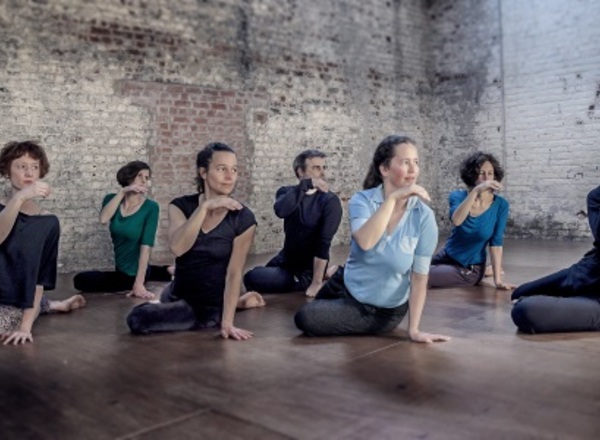 Mit Feldenkrais zu mehr Beweglichkeit und Balance