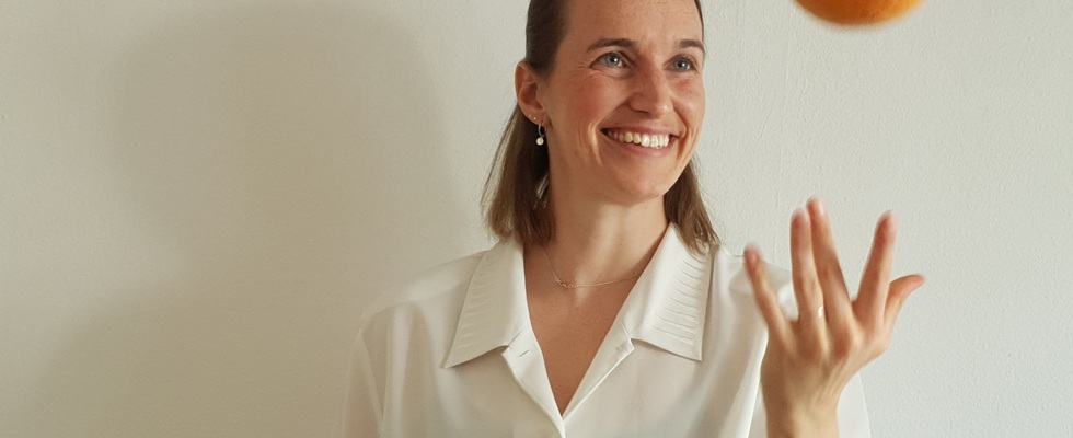 Kostenloser Vortrag: Warum du isst, obwohl du nicht hungrig bist - Heißhunger und emotionales Essen verstehen und natürlich regulieren.