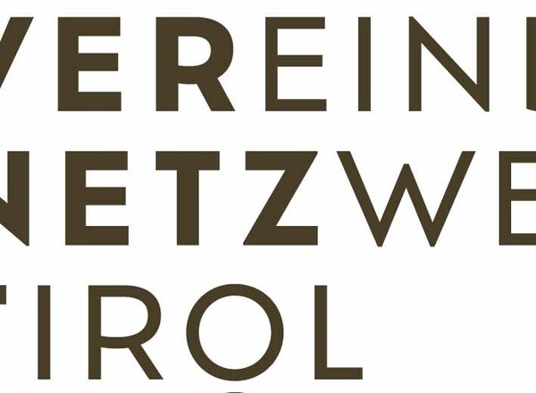 •	KI und Vereinbarkeit: Wie wir KI nutzen können, um unsere beruflichen und familiären Routinen zu vereinfachen und unseren Alltag effizienter zu gestalten