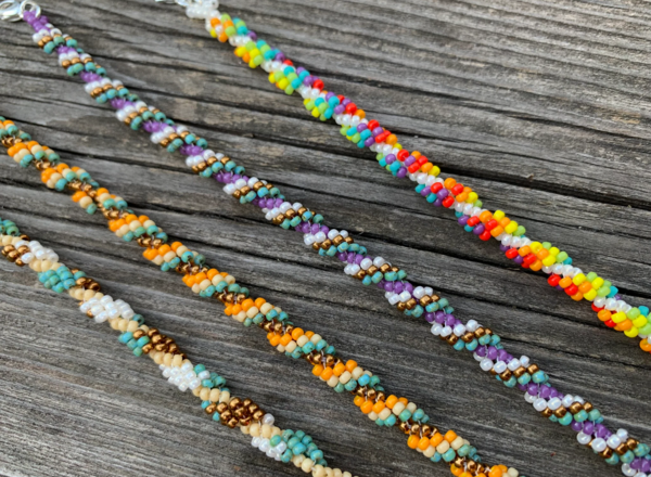 francis Market & Bar Workshop: WUWU BEad together! Armband