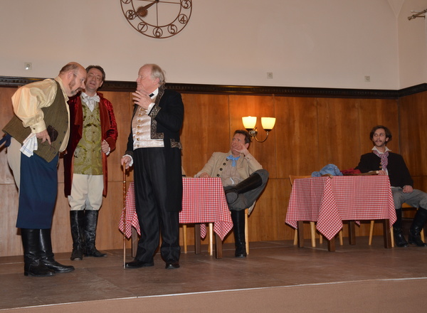 Helfen Sie bitte mit die Hietzinger Operettentradition aufrechtzuerhalten!