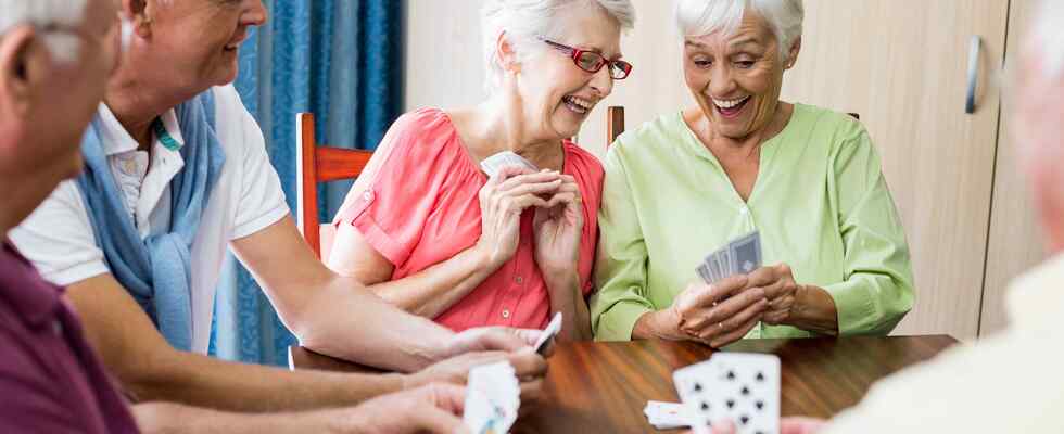 Salon Servus: Gesellschaft, Spiel und Spaß