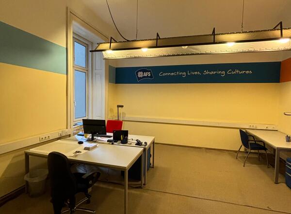 Untermieter in Gemeinschaftsbüro gesucht