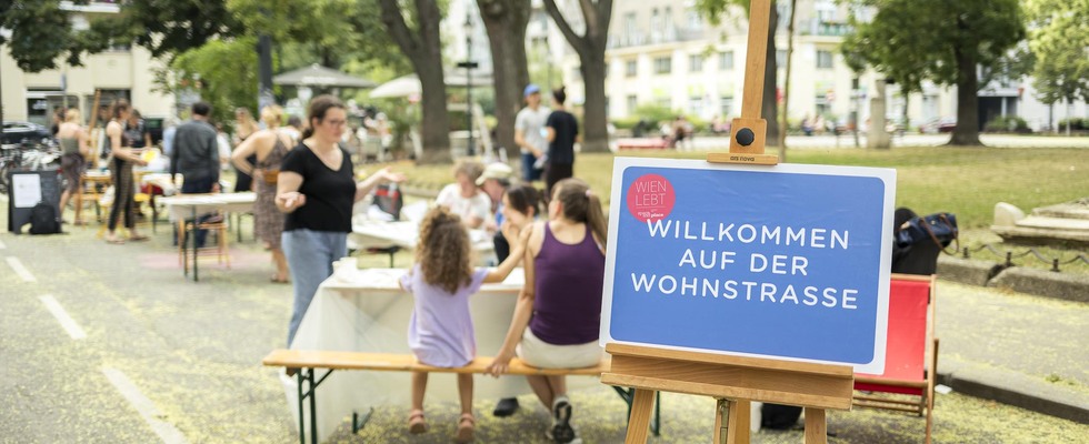 1. Info-Treffen zum 8. Tag der Wohnstraße & Parking Day