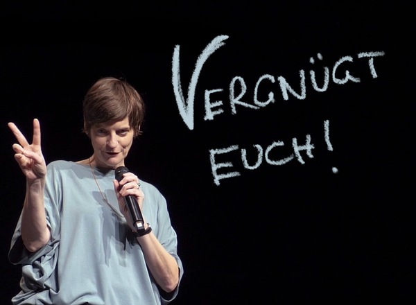 Resilienz, Humor, Schreibkompetenz und Auftrittscoaching als Eintauchhilfen ins Erfolgsbewusstsein 