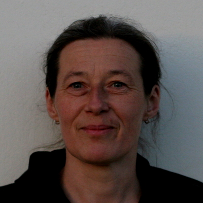 Slow handcrafted Keramik sucht Kooperation in angewandten  Projekten und Präsentationen