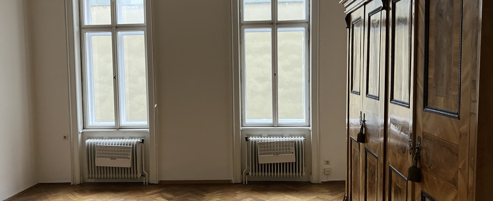 Vermiete Raum zur Alleinnutzung in Gemeinschaftspraxis