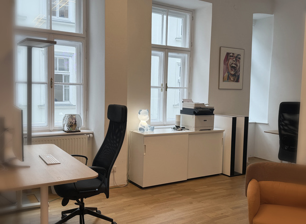 2 fixe Arbeitsplätze in Grazer Agenturbüro – mitten in der Innenstadt