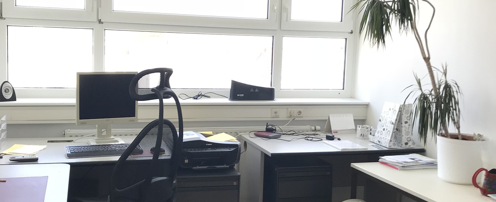 eigenes EINZELBÜRO - klein und hell