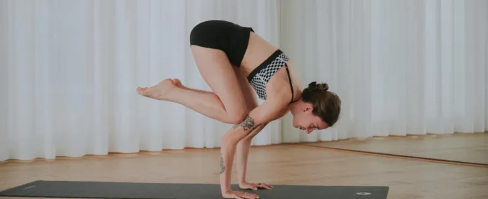 Upside down! - Arm Balance Special