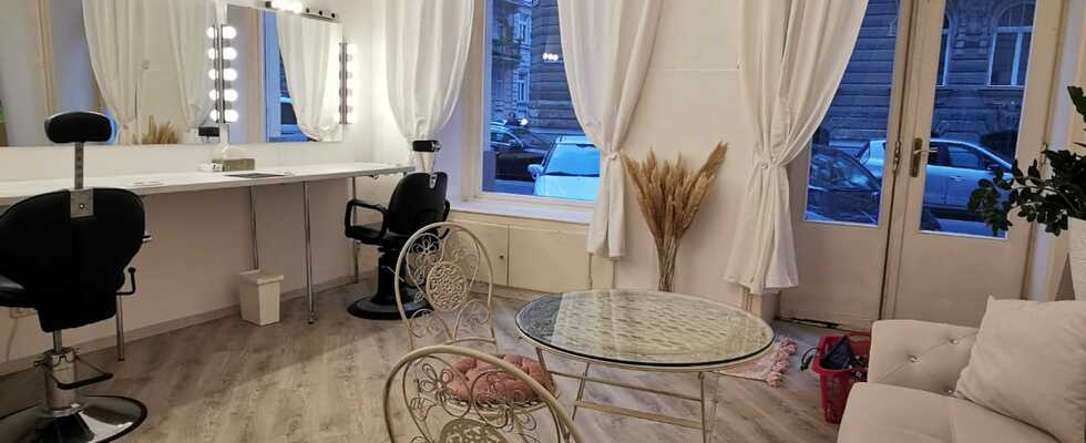 Vermiete zur Mitbenutzung Raum für Makeup, Haarstyling, Nageldesign, PMU etc.