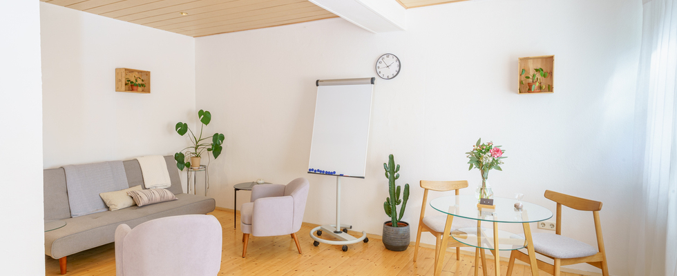 Vermiete gemütlichen Raum - Perfekt für Beratung, Therapie, Coaching, Mediation