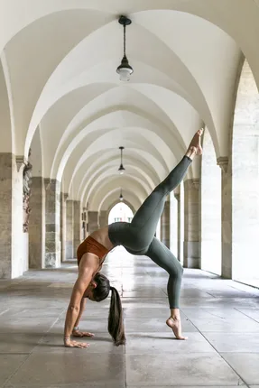 Lisa Buchegger Yoga – Foto 3
