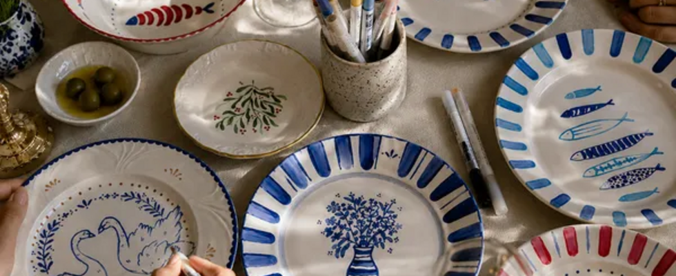 Vintage Ceramic Painting Workshop by artsip
