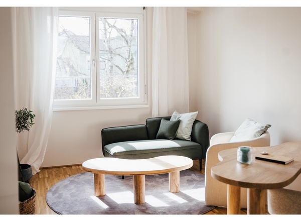 Ruhig/neu und hochwertige Ordination für Wahlarzt / Psychotherapie / Hebamme / Psychologie / Ergotherapie / Cranio / Shiatsu etc