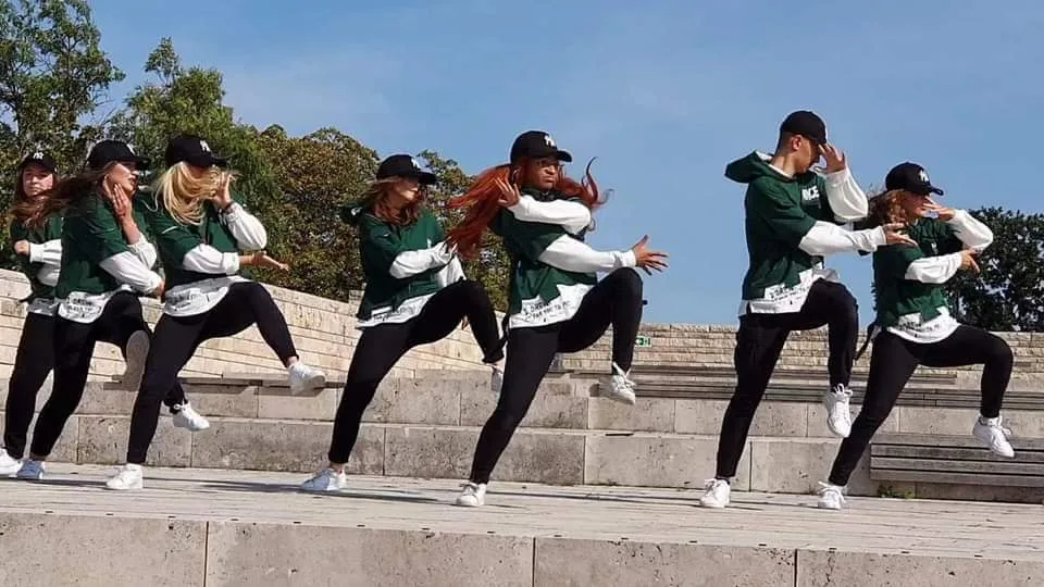Dance United Academy – Foto 1