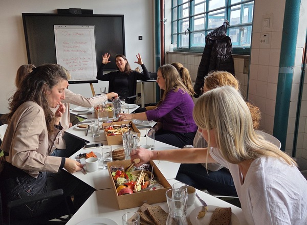 Coworking & Connect Live