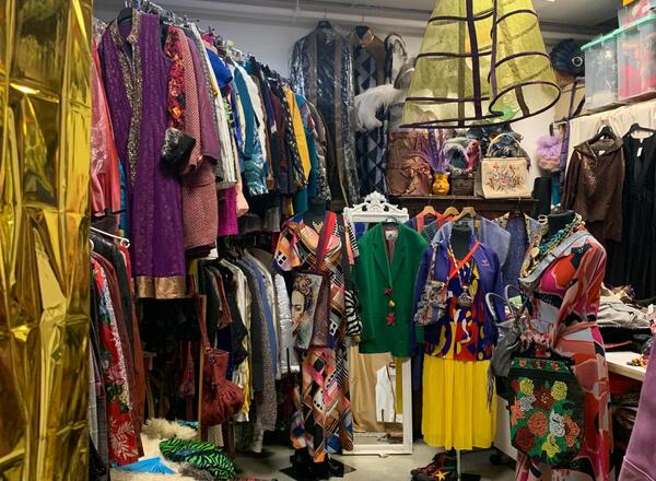 Vintage, Theaterkostüme Flohmarkt  
