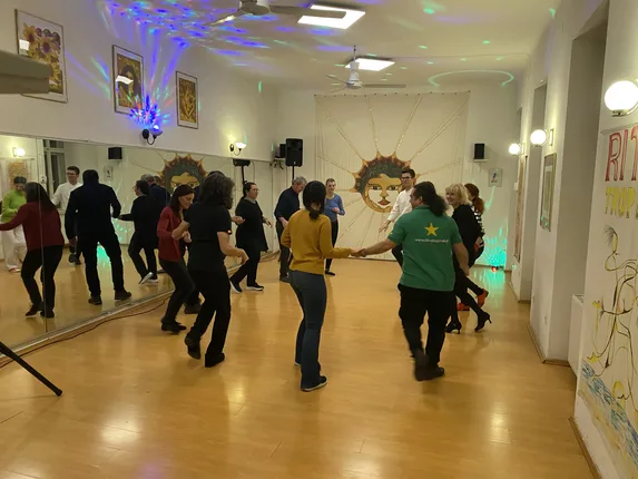 Tanzstudio Ritmo Tropical - Luis Estevez – Foto 4